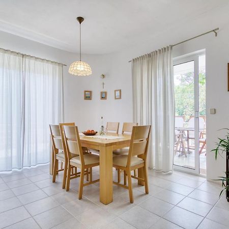 Apartment Justina Murter Bagian luar foto